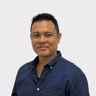 Dr Leo Aragon