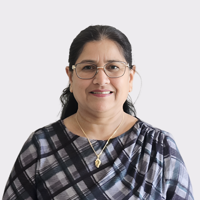 Dr Meena Urkude